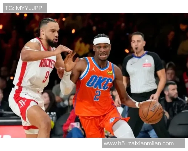 雷霆与雄鹿激战正酣NBA直播精彩瞬间回顾与分析 雷霆与雄鹿激战正酣NBA直播精彩瞬间回顾与分析